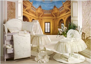 Одеяло серии Шелковые эмоции из коллекции 4 времени года из ткани пике с вышивками, размер 150 х 115 см. (Babypiu, 49.154)